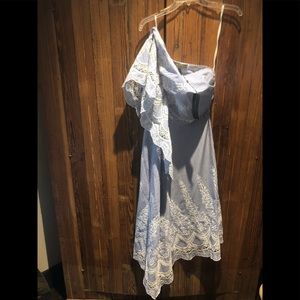 Dress off shoulder